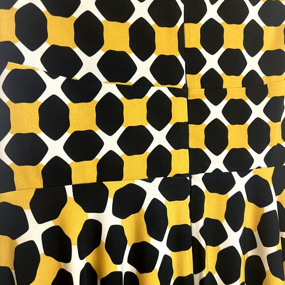 Donna Morgan Jersey Geo Print Sleeveless Fit-&-Flare Dress Navy/Yellow Size 8P - Picture 7 of 8